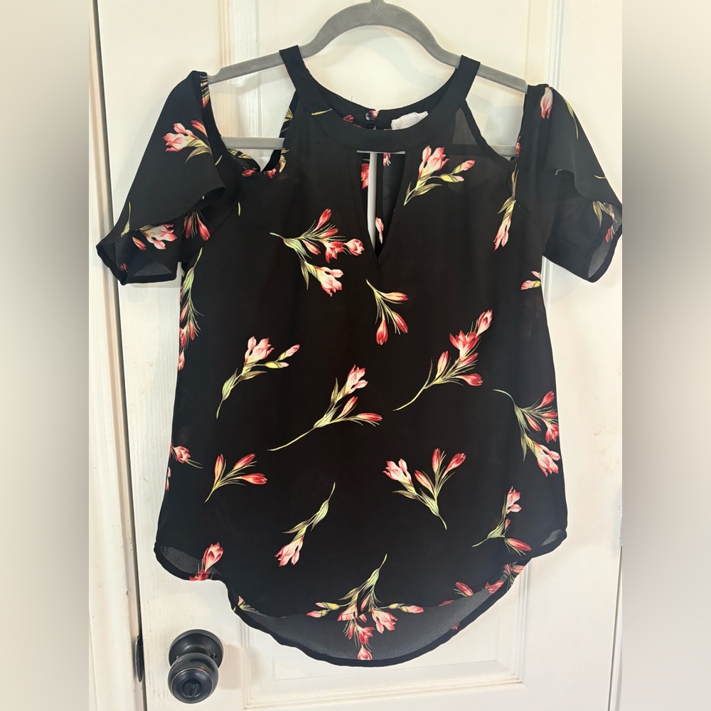 Sienna Sky Black Cold-Shoulder Blouse with Pink Floral Print size Small